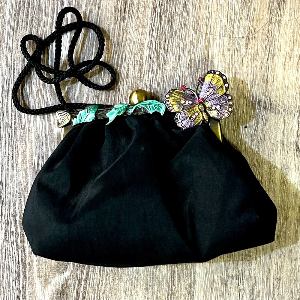 Vintage butterfly bag with strap!